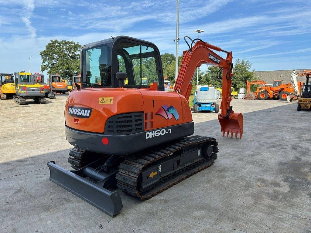 Kettenbagger tip Doosan DH60-7, Gebrauchtmaschine in Antwerpen (Poză 4)