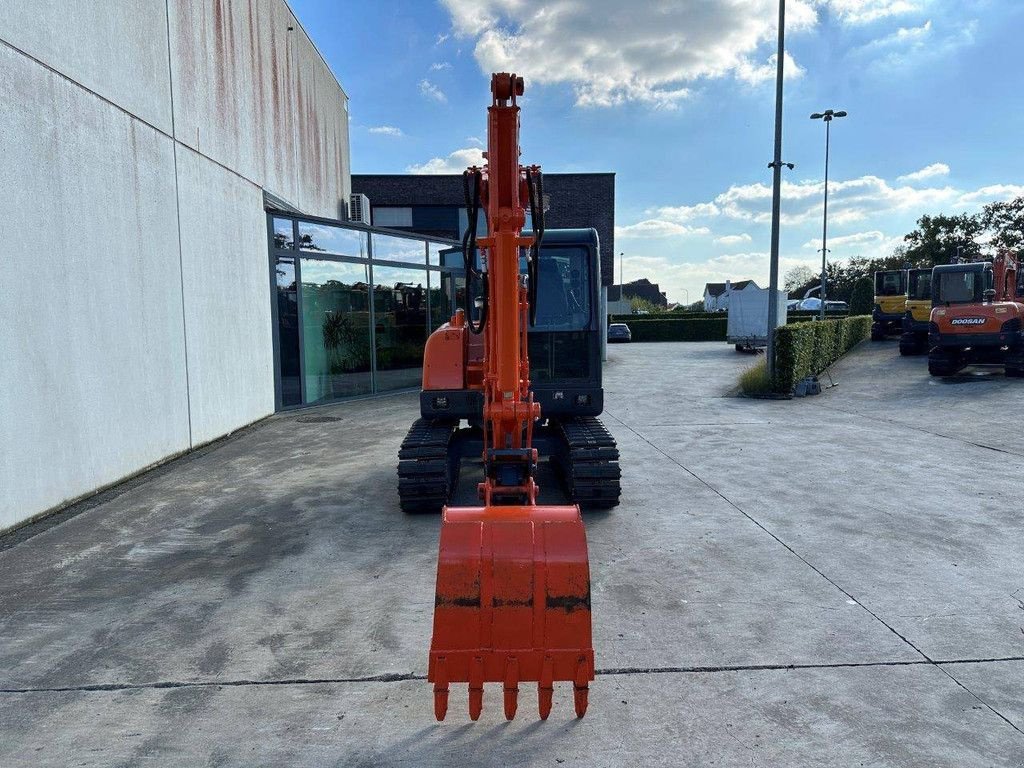 Kettenbagger des Typs Doosan DH60-7, Gebrauchtmaschine in Antwerpen (Bild 2)