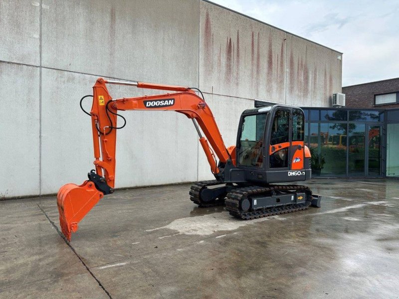 Kettenbagger του τύπου Doosan DH60-7, Gebrauchtmaschine σε Antwerpen (Φωτογραφία 1)