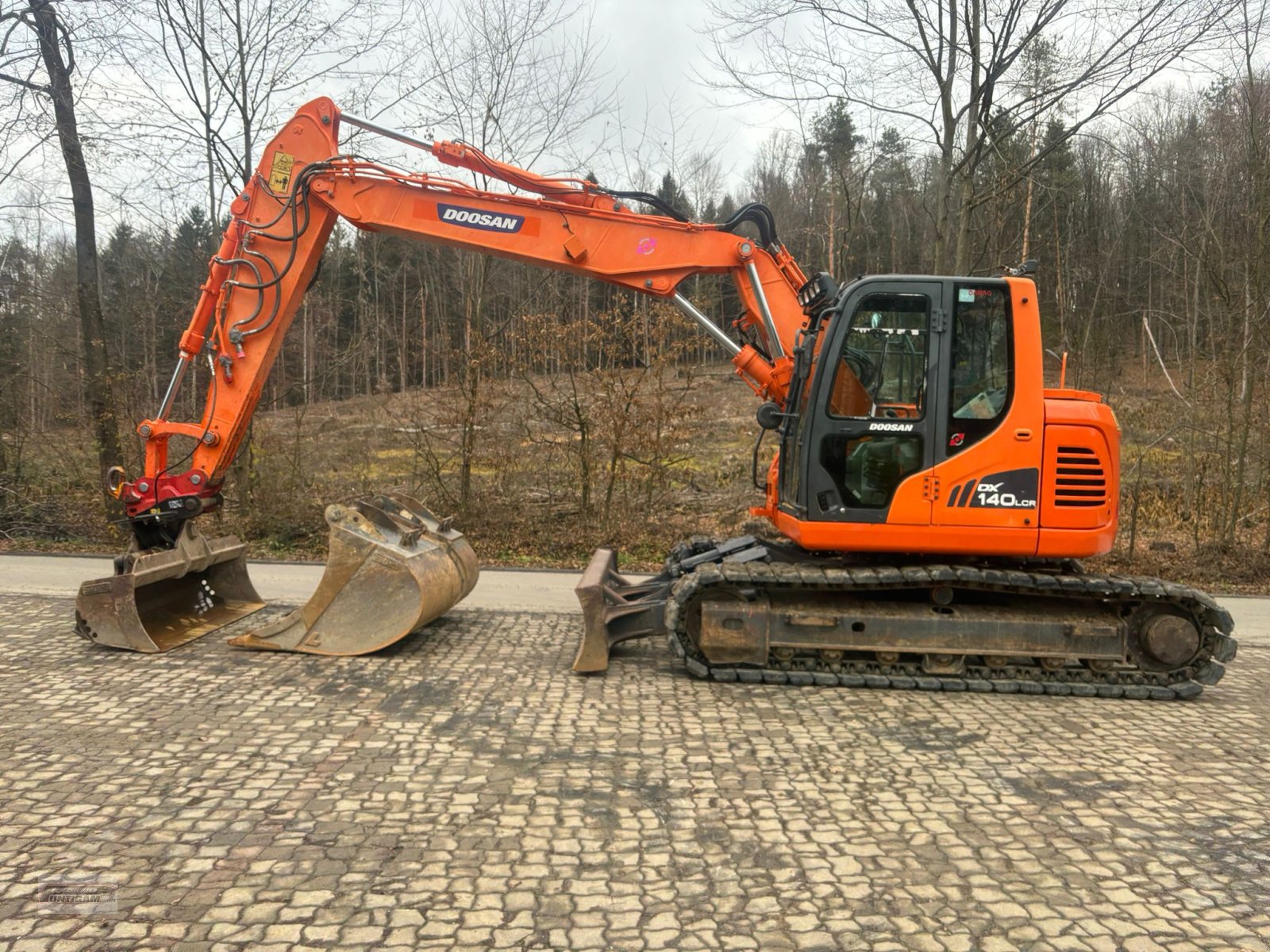 Kettenbagger del tipo Doosan DX 140 LCR-5, Gebrauchtmaschine en Deutsch - Goritz (Imagen 1)