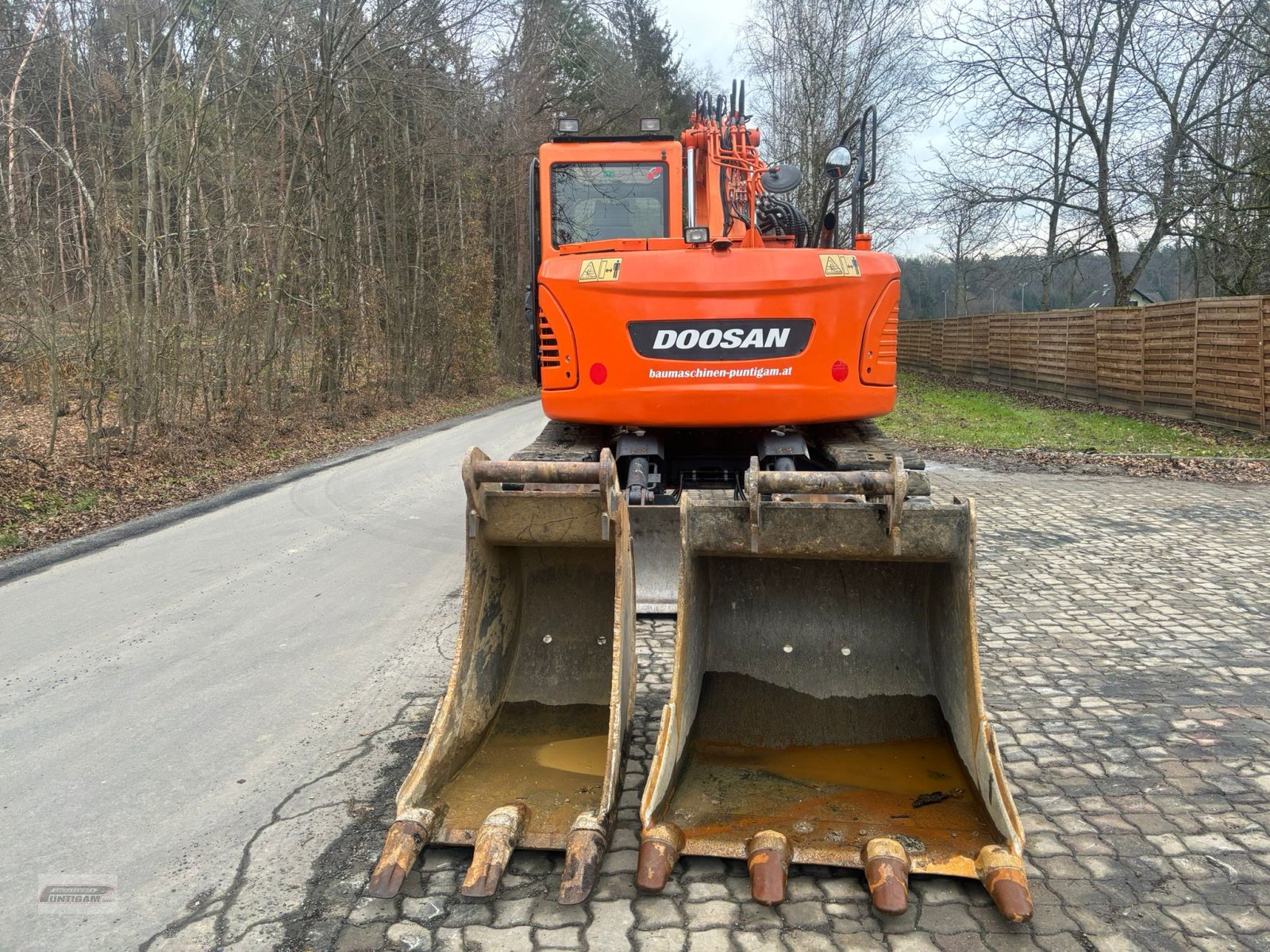 Kettenbagger del tipo Doosan DX 140 LCR-5, Gebrauchtmaschine en Deutsch - Goritz (Imagen 5)