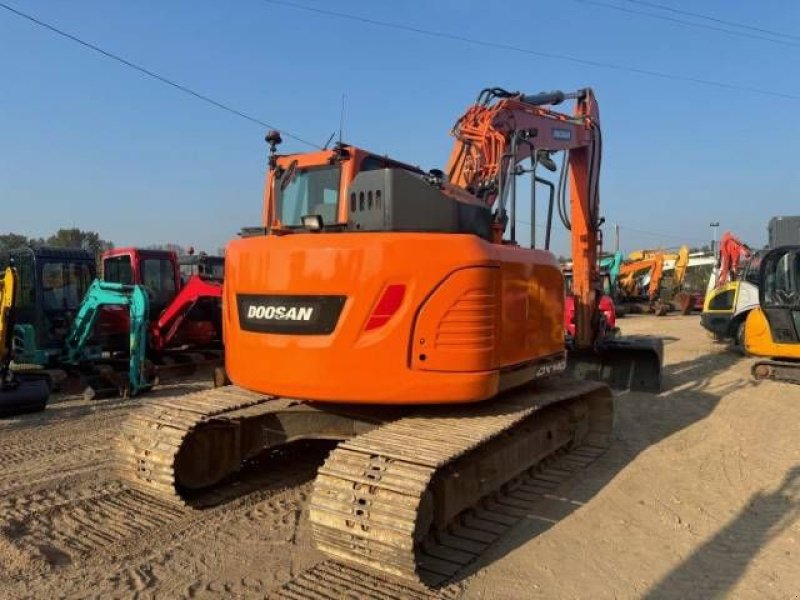 Kettenbagger typu Doosan DX 140 LCR, Gebrauchtmaschine w MOL (Zdjęcie 9)