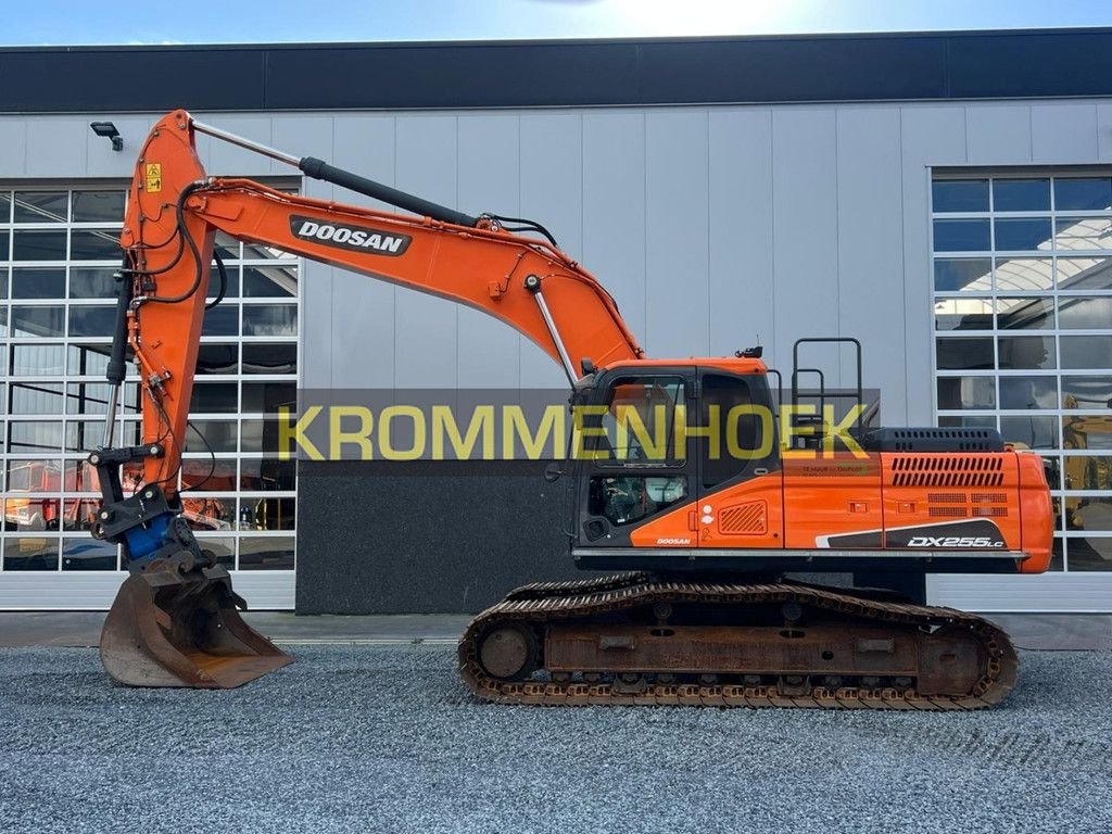 Kettenbagger Türe ait Doosan DX 255 LC-5 Powertilt, Gebrauchtmaschine içinde Apeldoorn (resim 1)