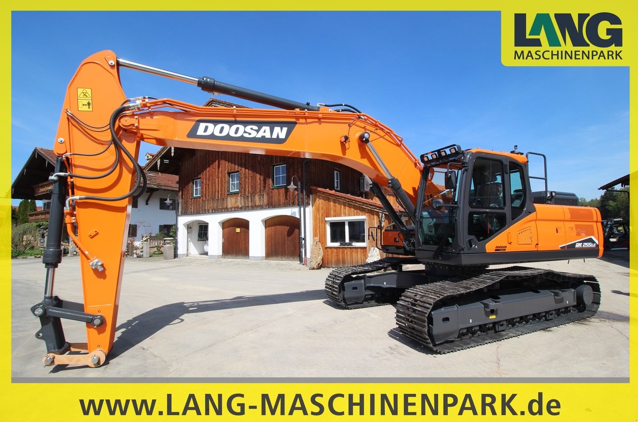 Kettenbagger του τύπου Doosan DX 255 LC-7, Neumaschine σε Petting (Φωτογραφία 1)