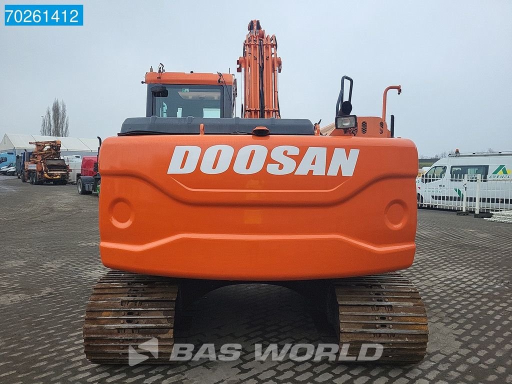 Kettenbagger des Typs Doosan DX140 LC- 3, Gebrauchtmaschine in Veghel (Bild 3)