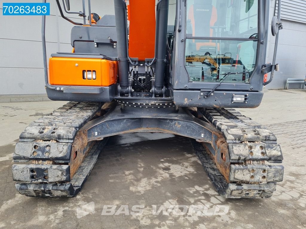 Kettenbagger от тип Doosan DX140 LC-5 GERMAN MACHINE - LOW HOURS, Gebrauchtmaschine в Veghel (Снимка 8)