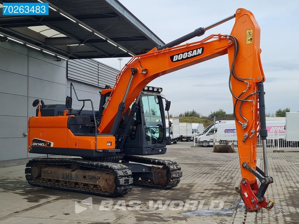 Kettenbagger typu Doosan DX140 LC-5 GERMAN MACHINE - LOW HOURS, Gebrauchtmaschine w Veghel (Zdjęcie 3)