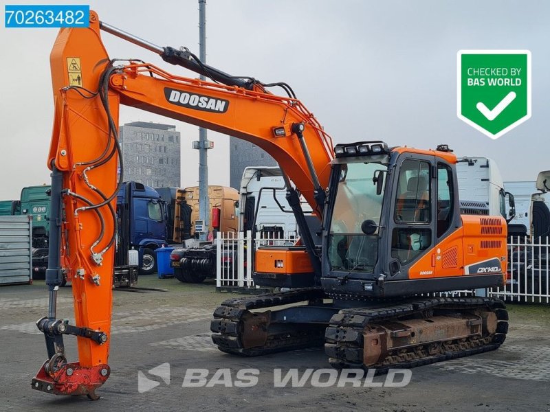 Kettenbagger of the type Doosan DX140 LC-5 GERMAN MACHINE - LOW HOURS, Gebrauchtmaschine in Veghel (Picture 1)