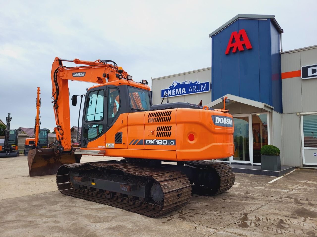 Kettenbagger типа Doosan DX180LC-3, Gebrauchtmaschine в Arum (Фотография 2)