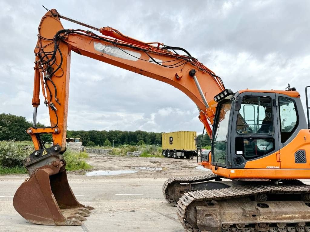 Kettenbagger tip Doosan DX225LC-3 - Backup Camera / Central Greasing, Gebrauchtmaschine in Veldhoven (Poză 10)