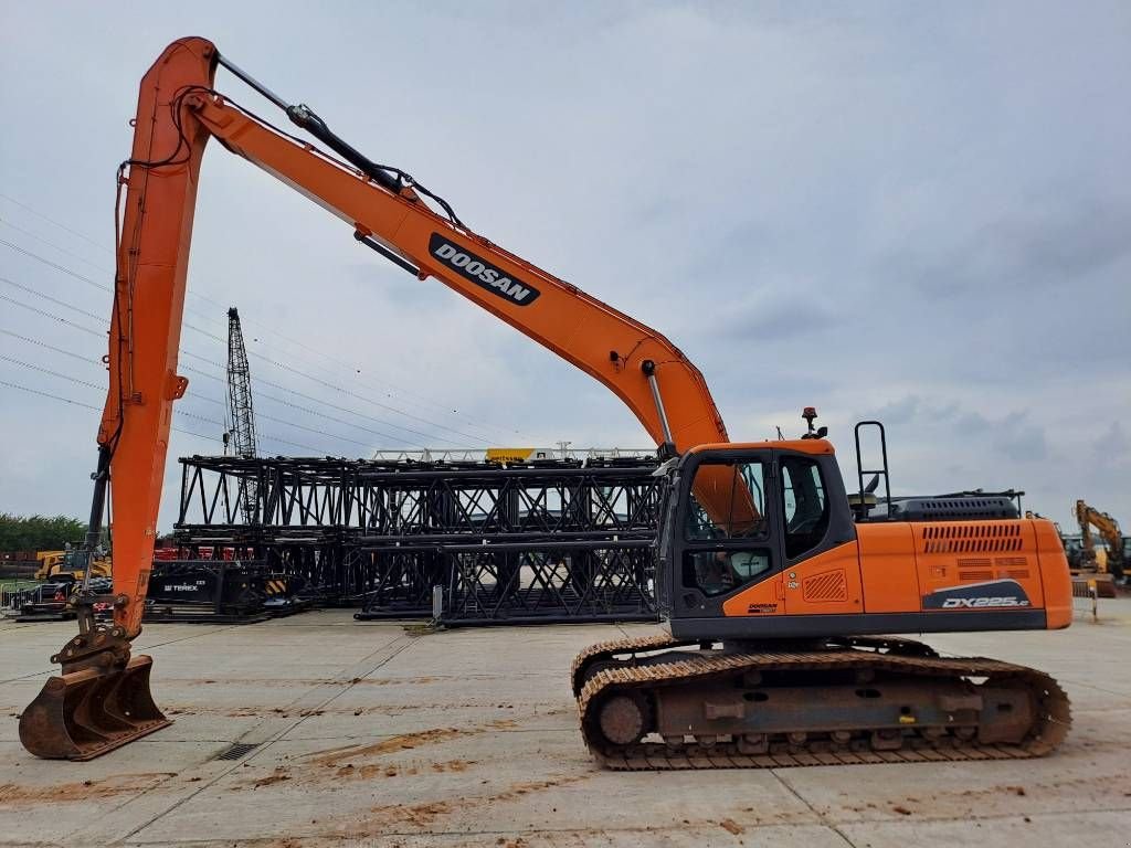 Kettenbagger van het type Doosan DX225LC-5 LR (Long-Reach15.5m), Gebrauchtmaschine in Stabroek (Foto 2)