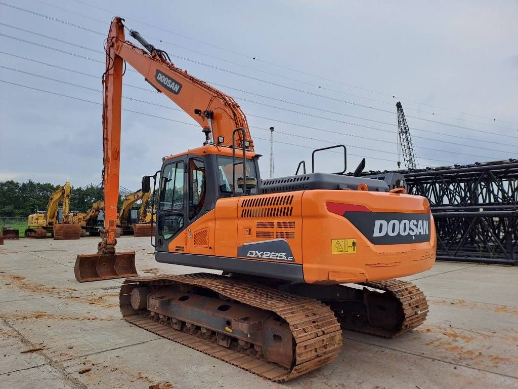 Kettenbagger van het type Doosan DX225LC-5 LR (Long-Reach15.5m), Gebrauchtmaschine in Stabroek (Foto 3)