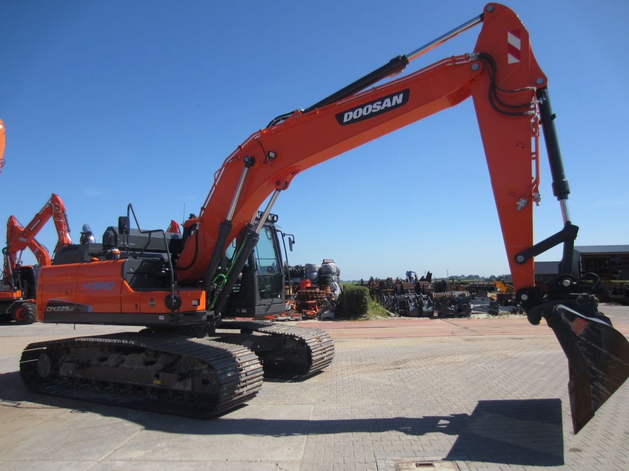 Kettenbagger van het type Doosan DX225LC-5, Gebrauchtmaschine in Arum (Foto 4)