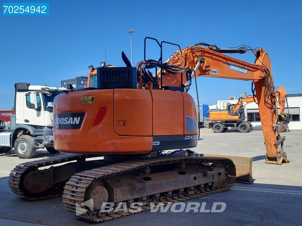 Kettenbagger typu Doosan DX235 LCR-5, Gebrauchtmaschine w Veghel (Zdjęcie 7)