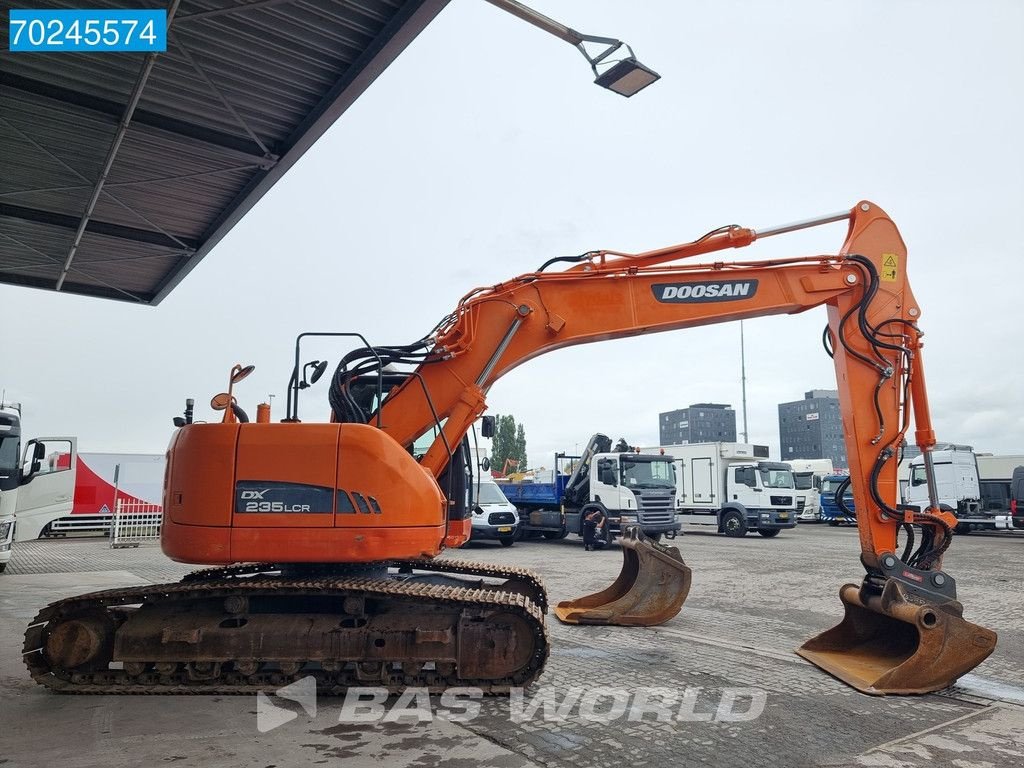 Kettenbagger du type Doosan DX235 LCR TRIMBLE GPS, Gebrauchtmaschine en Veghel (Photo 11)