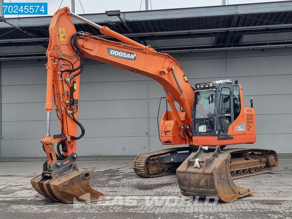 Kettenbagger des Typs Doosan DX235 LCR TRIMBLE GPS, Gebrauchtmaschine in Veghel (Bild 1)