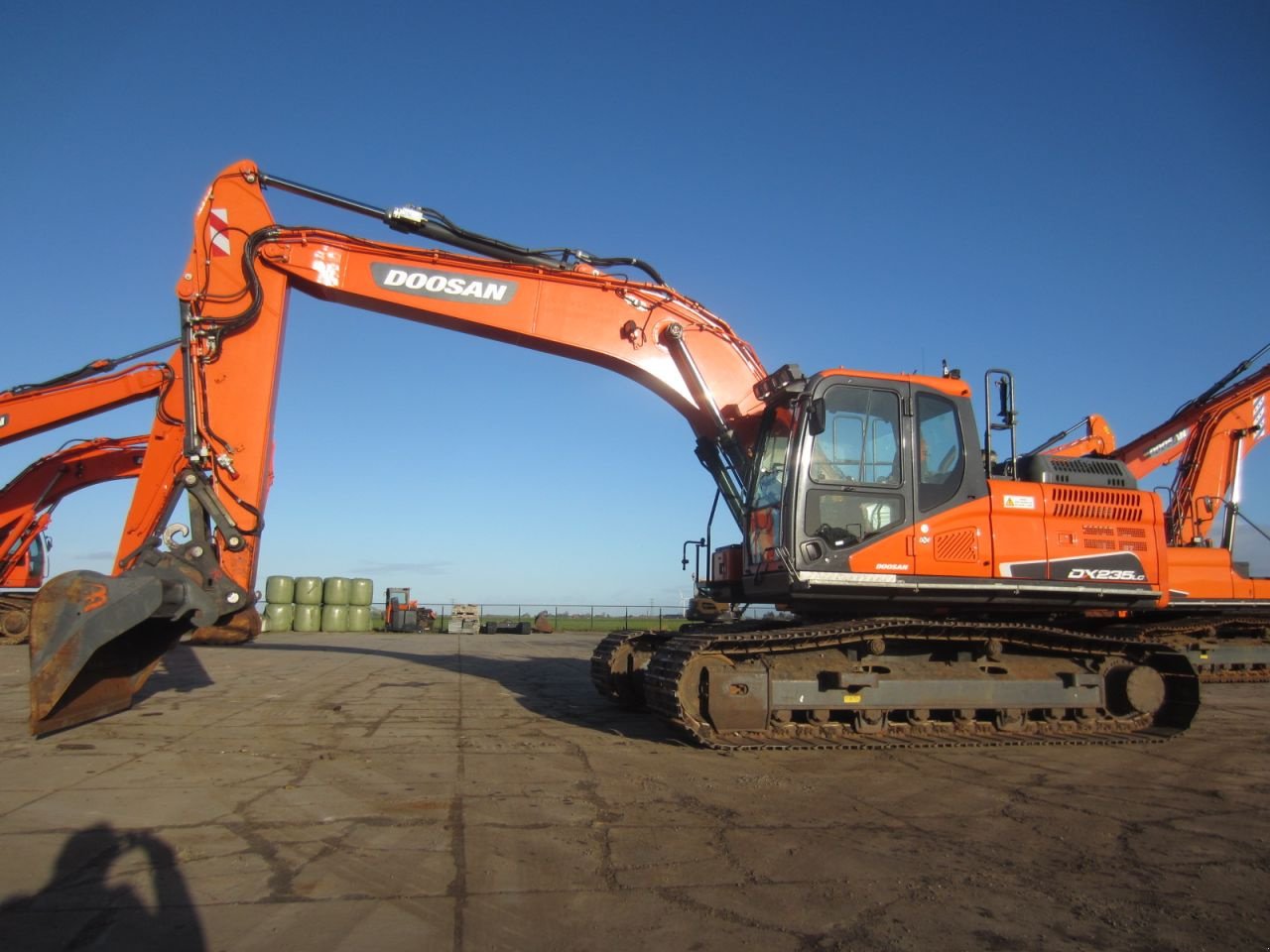 Kettenbagger tip Doosan DX235LC-5, Gebrauchtmaschine in Arum (Poză 1)