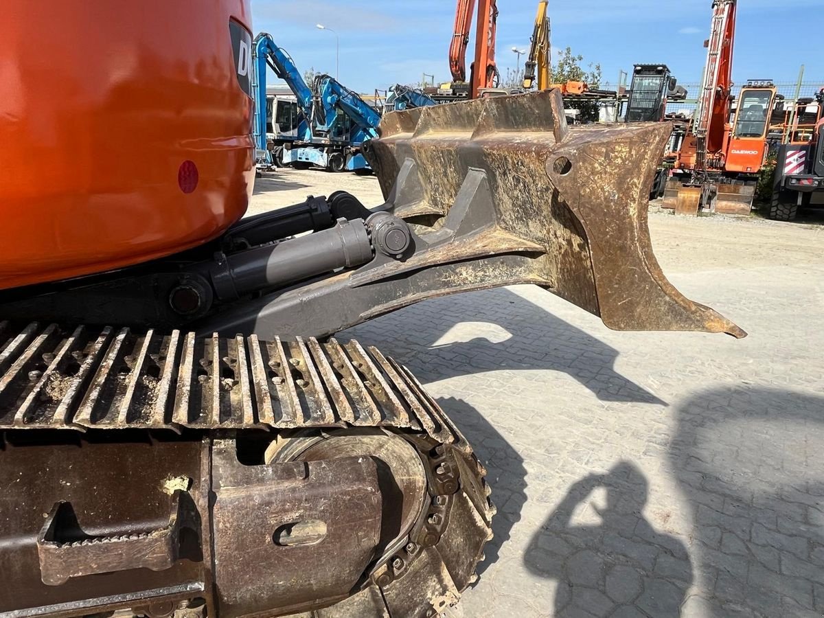 Kettenbagger van het type Doosan DX235LCR, Gebrauchtmaschine in Gabersdorf (Foto 8)