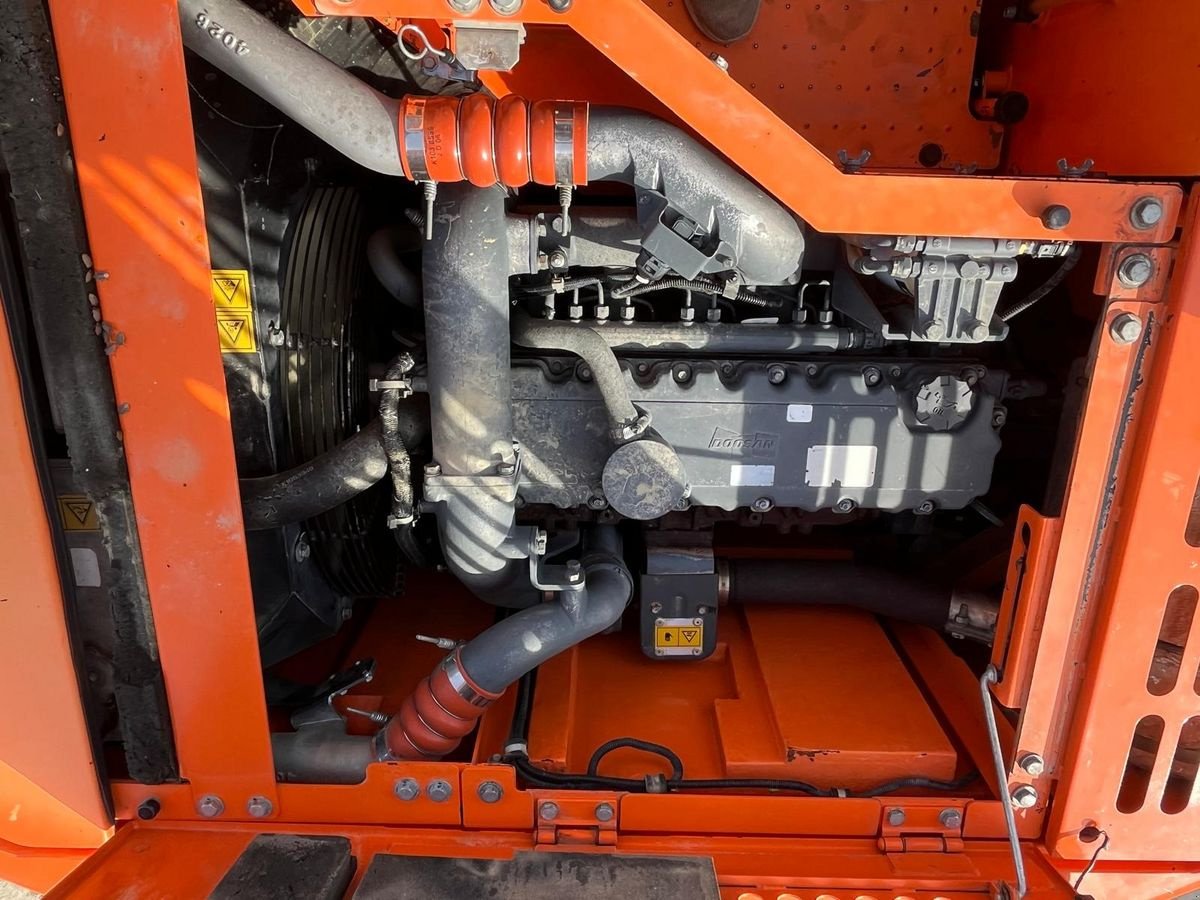 Kettenbagger a típus Doosan DX235LCR, Gebrauchtmaschine ekkor: Gabersdorf (Kép 13)