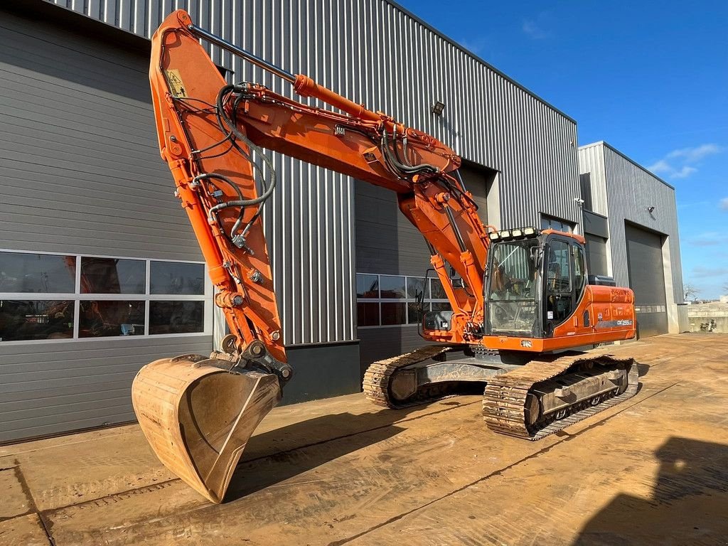 Kettenbagger des Typs Doosan DX255LC-3, Gebrauchtmaschine in Velddriel (Bild 2)