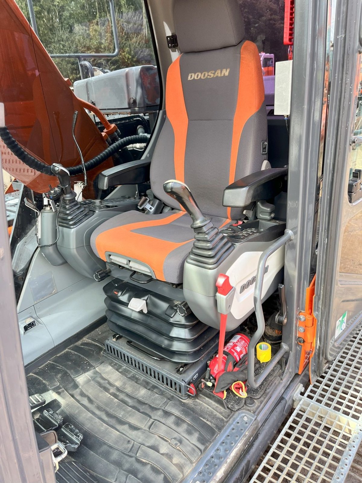 Kettenbagger a típus Doosan DX255LC-5, Gebrauchtmaschine ekkor: Arum (Kép 3)