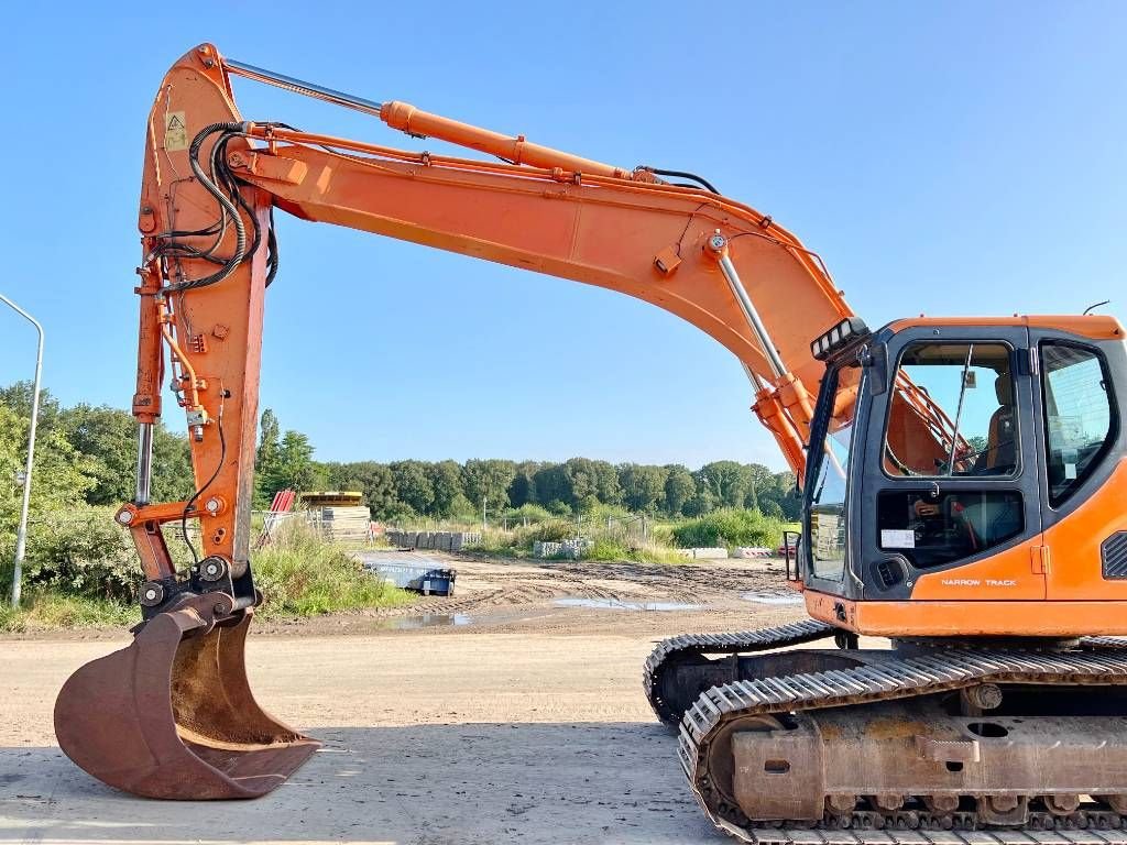 Kettenbagger typu Doosan DX255LC - Good Condition / CE Certified, Gebrauchtmaschine w Veldhoven (Zdjęcie 10)