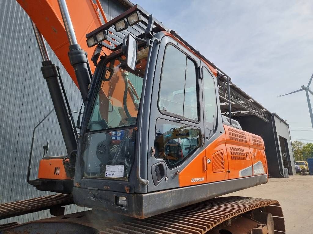 Kettenbagger tip Doosan DX300 LC-5, Gebrauchtmaschine in Venlo (Poză 4)