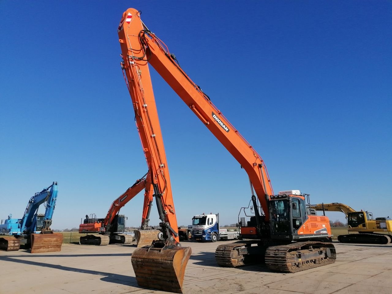 Kettenbagger typu Doosan DX300LC-5 SLR, Gebrauchtmaschine v Arum (Obrázok 4)