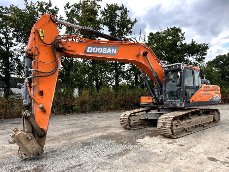 Kettenbagger типа Doosan DX300LC-7, Gebrauchtmaschine в Velddriel (Фотография 2)