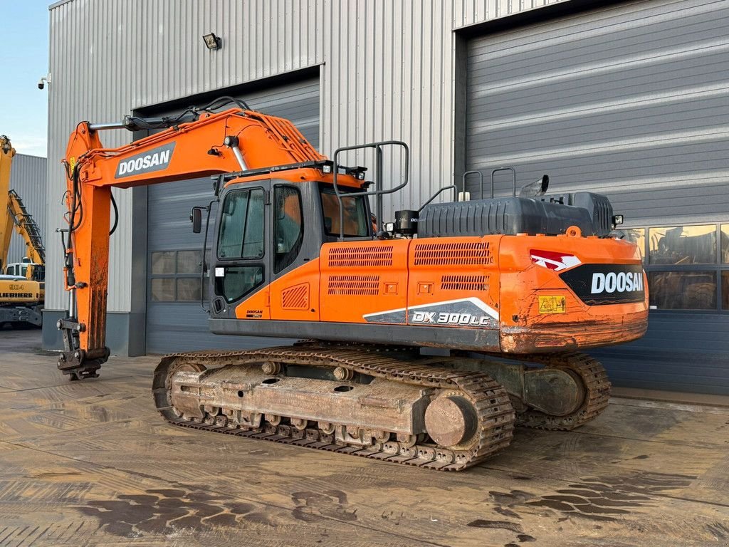 Kettenbagger a típus Doosan DX300LC-7, Gebrauchtmaschine ekkor: Velddriel (Kép 3)