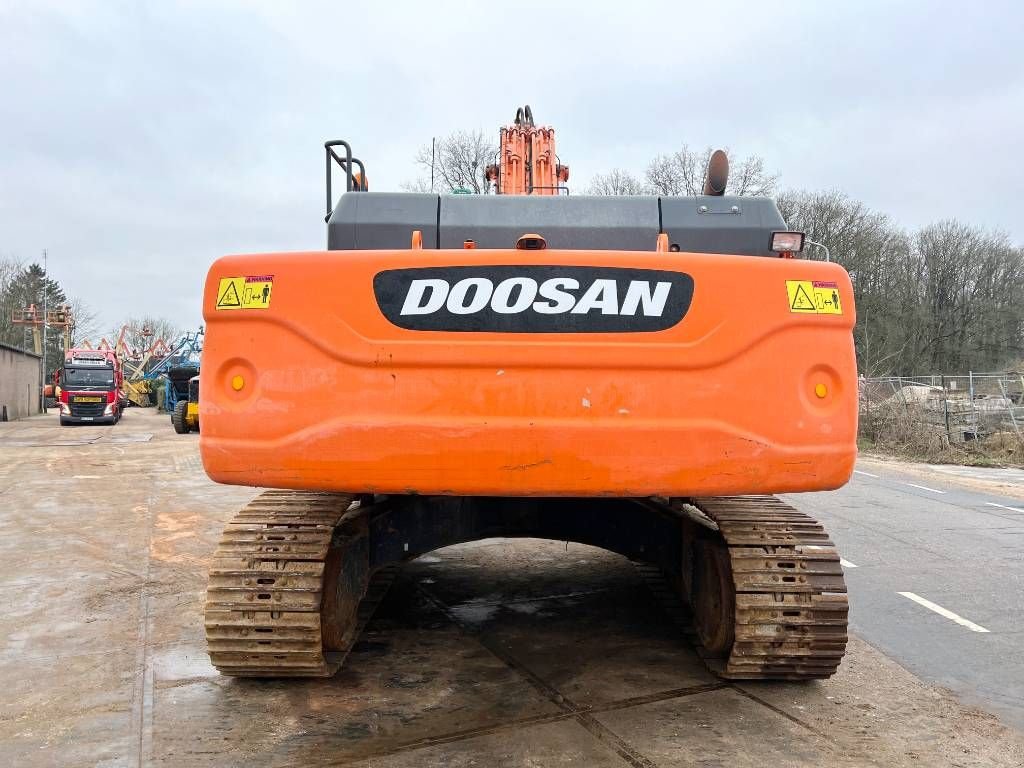 Kettenbagger del tipo Doosan DX380LC-3 Good Working Condition / CE Certified, Gebrauchtmaschine en Veldhoven (Imagen 4)