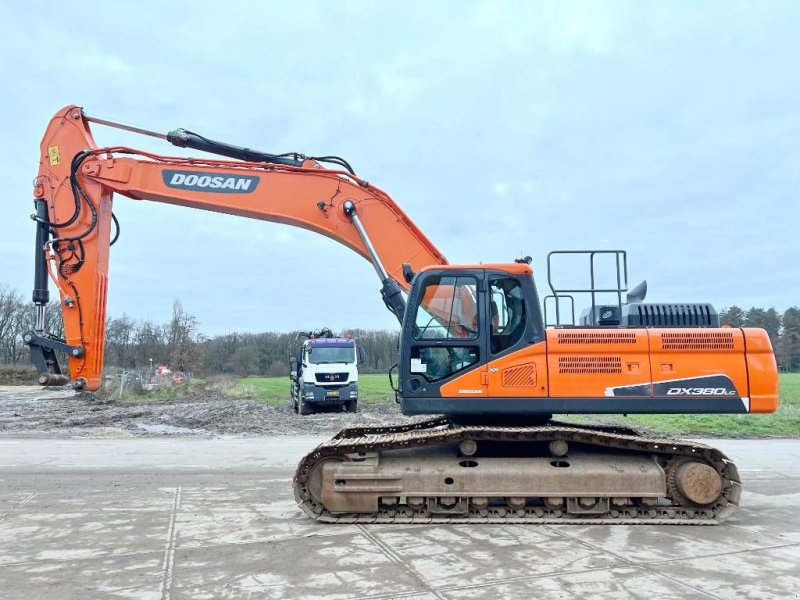 Kettenbagger tipa Doosan DX380LC-5 - Scania Engine / Good Condition, Gebrauchtmaschine u Veldhoven (Slika 1)