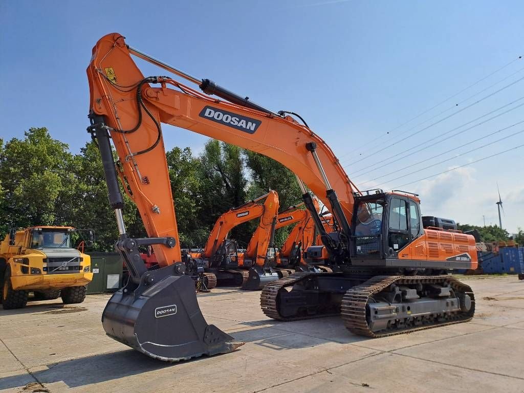 Kettenbagger a típus Doosan DX530LC-7M (2 pieces available), Neumaschine ekkor: Stabroek (Kép 8)