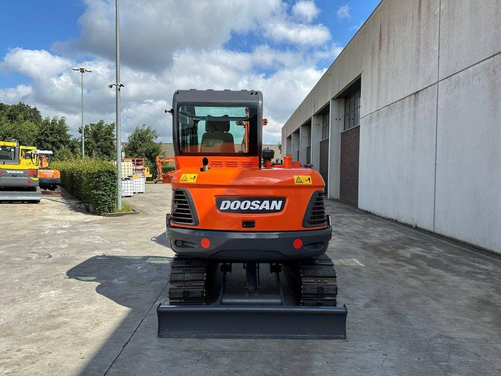 Kettenbagger tipa Doosan DX55-9C, Gebrauchtmaschine u Antwerpen (Slika 5)