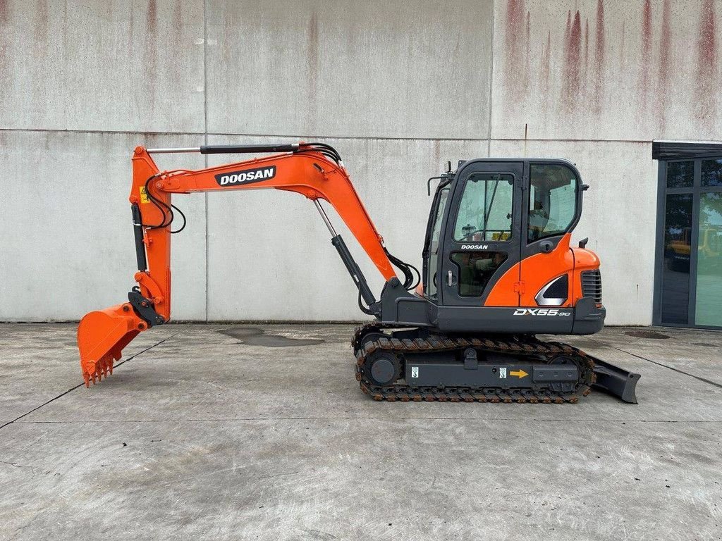 Kettenbagger typu Doosan DX55-9C, Gebrauchtmaschine w Antwerpen (Zdjęcie 8)