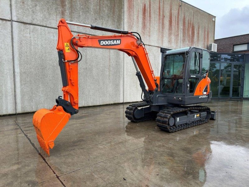 Kettenbagger of the type Doosan DX55-9C, Gebrauchtmaschine in Antwerpen (Picture 1)