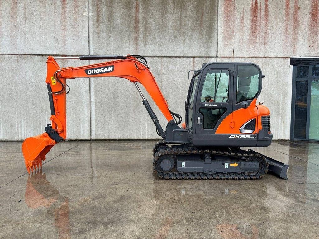 Kettenbagger des Typs Doosan DX55-9C, Gebrauchtmaschine in Antwerpen (Bild 8)