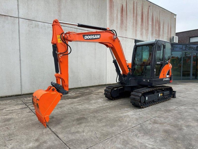 Kettenbagger of the type Doosan DX55-9C, Gebrauchtmaschine in Antwerpen (Picture 1)