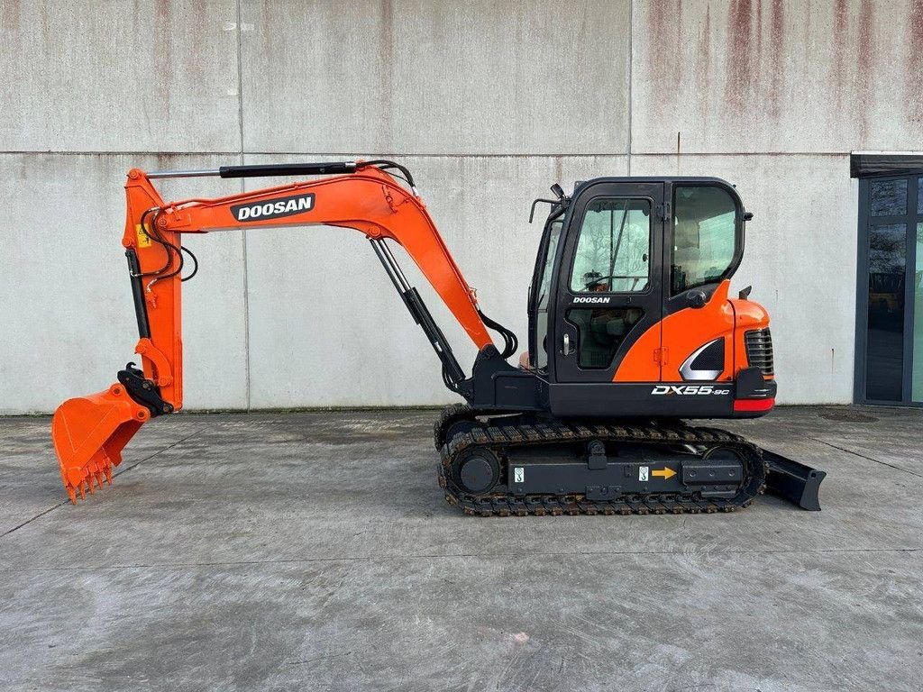 Kettenbagger des Typs Doosan DX55-9C, Gebrauchtmaschine in Antwerpen (Bild 8)