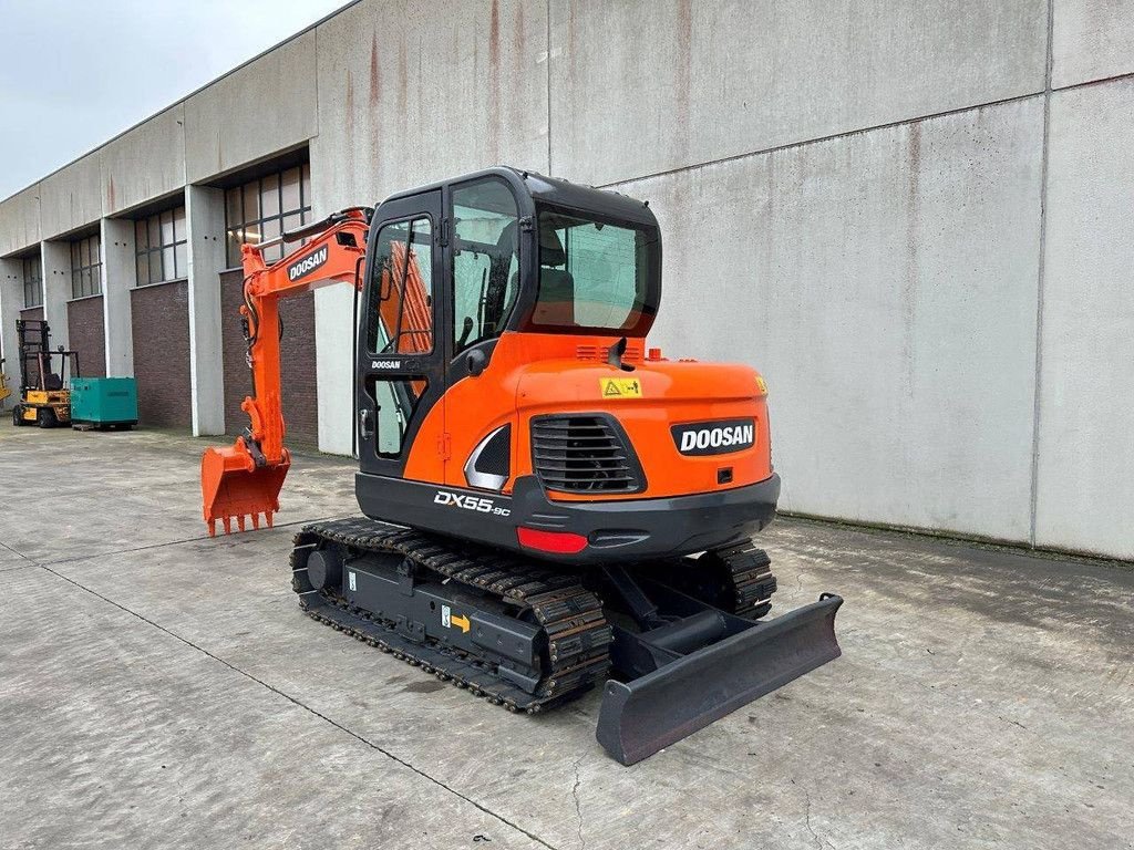 Kettenbagger του τύπου Doosan DX55-9C, Gebrauchtmaschine σε Antwerpen (Φωτογραφία 7)