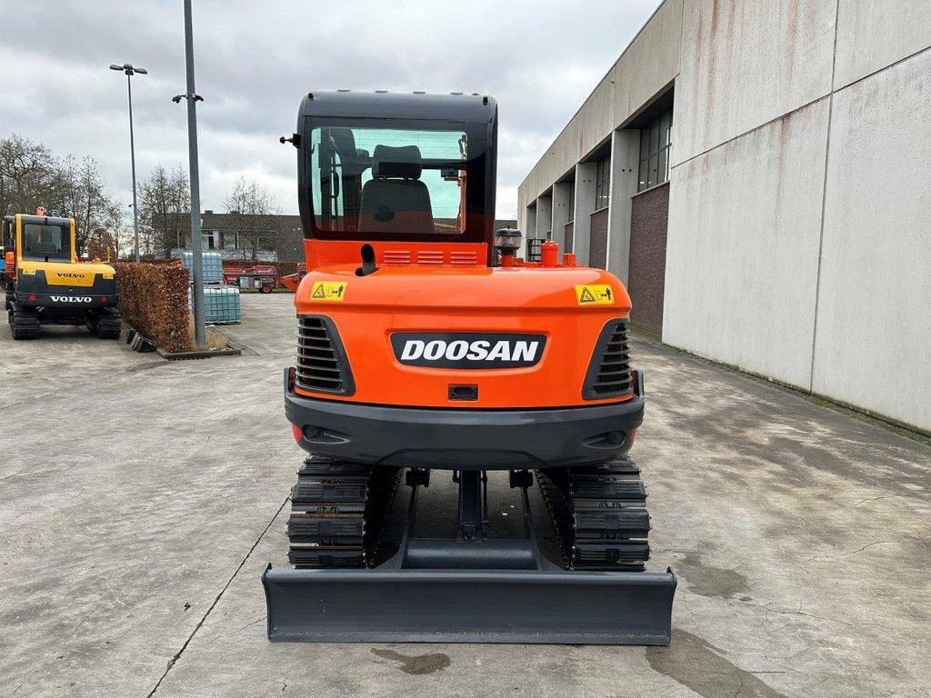 Kettenbagger Türe ait Doosan DX55-9C, Gebrauchtmaschine içinde Antwerpen (resim 5)