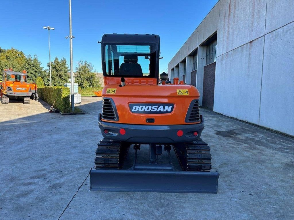 Kettenbagger Türe ait Doosan DX60-9C, Gebrauchtmaschine içinde Antwerpen (resim 5)