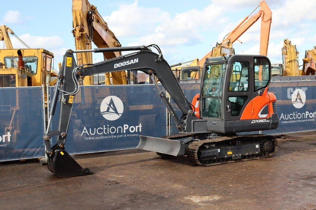 Kettenbagger a típus Doosan DX60-9C, Neumaschine ekkor: Antwerpen (Kép 10)