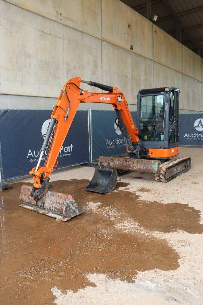 Kettenbagger du type Hitachi AX38U-5, Gebrauchtmaschine en Antwerpen (Photo 10)