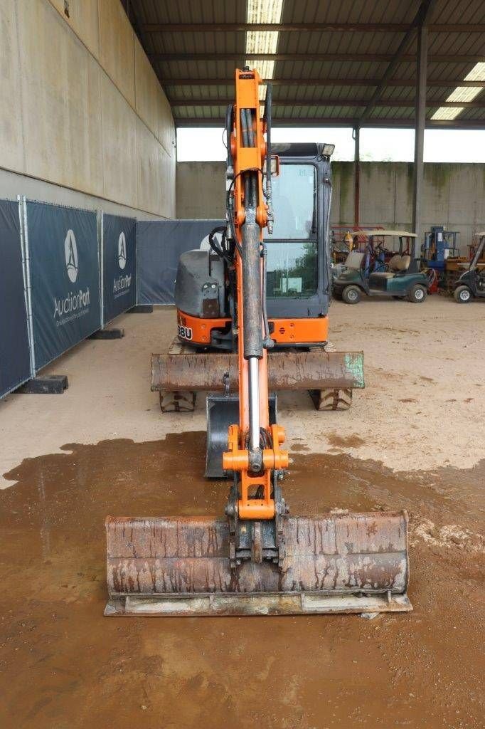 Kettenbagger typu Hitachi AX38U-5, Gebrauchtmaschine w Antwerpen (Zdjęcie 9)