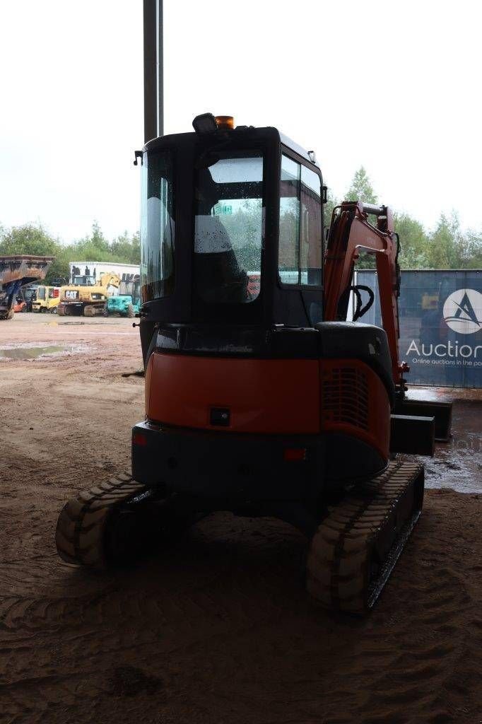 Kettenbagger typu Hitachi AX38U-5, Gebrauchtmaschine w Antwerpen (Zdjęcie 7)