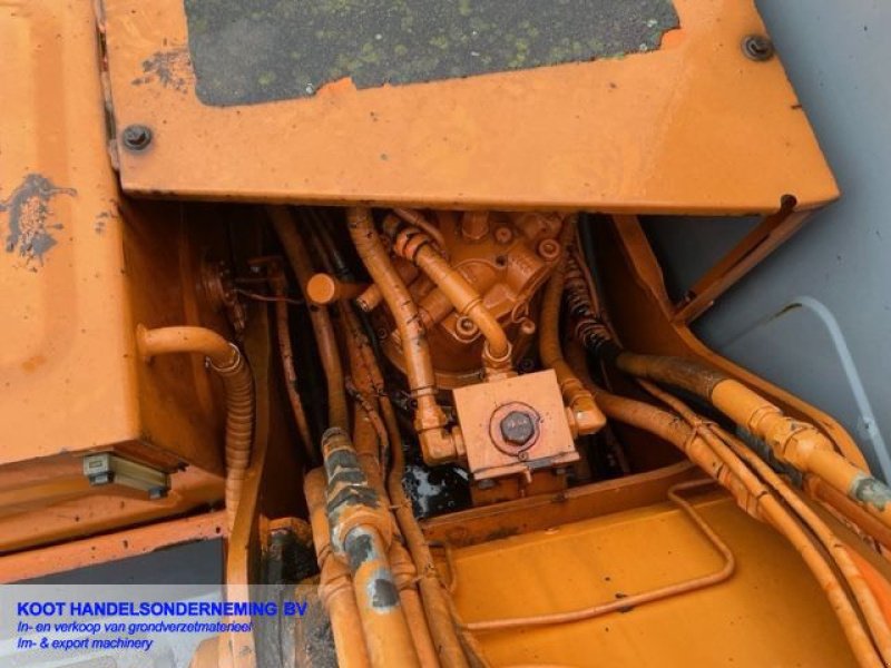 Kettenbagger van het type Hitachi EX 165 Isuzu Motor, Gebrauchtmaschine in Nieuwerkerk aan den IJssel (Foto 9)