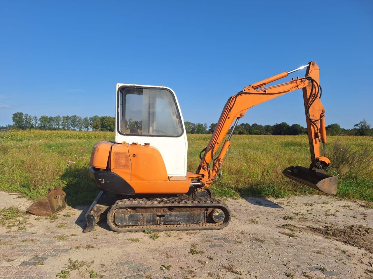 Kettenbagger van het type Hitachi EX 35, Gebrauchtmaschine in Veessen (Foto 4)