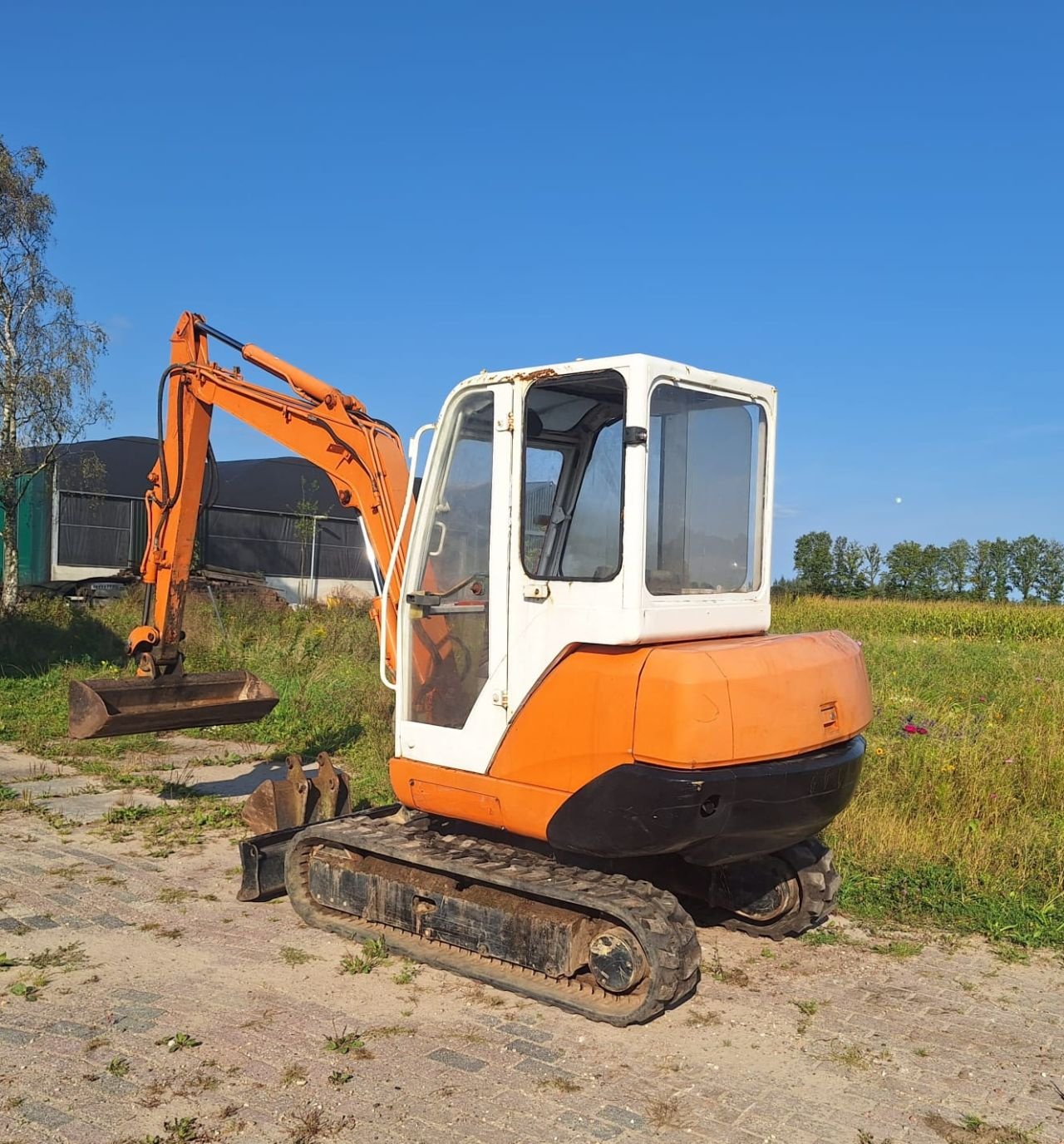 Kettenbagger van het type Hitachi EX 35, Gebrauchtmaschine in Veessen (Foto 5)