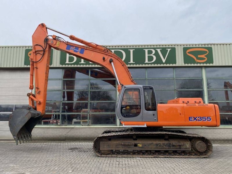 Kettenbagger of the type Hitachi EX 355, Gebrauchtmaschine in Roosendaal (Picture 1)